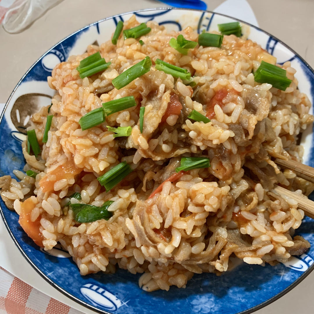 超浓郁番茄肥牛烩饭‼️剩饭这样做～秒空盘