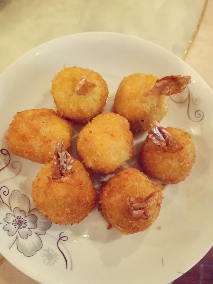 土豆泥鲜虾球
