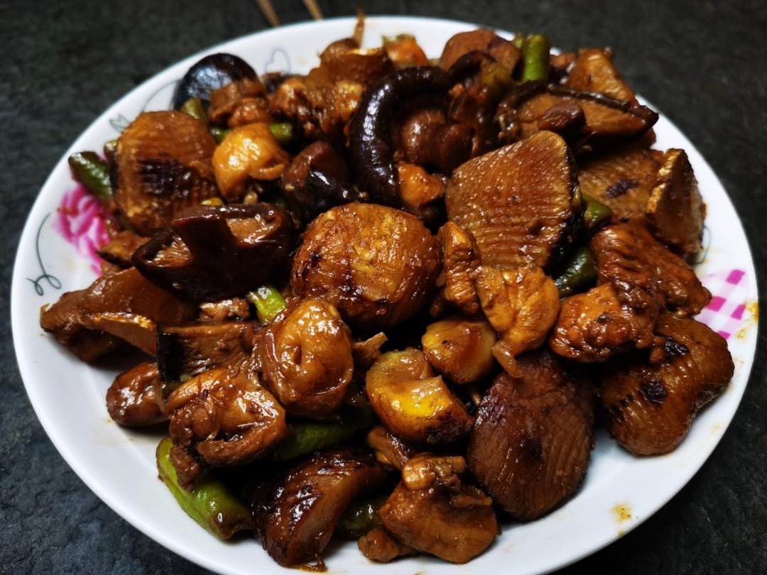 【栗子烧鸡】鸡肉都给你吃，栗子归我~