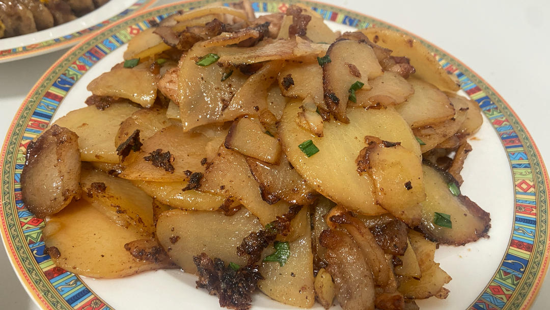 土豆回锅肉