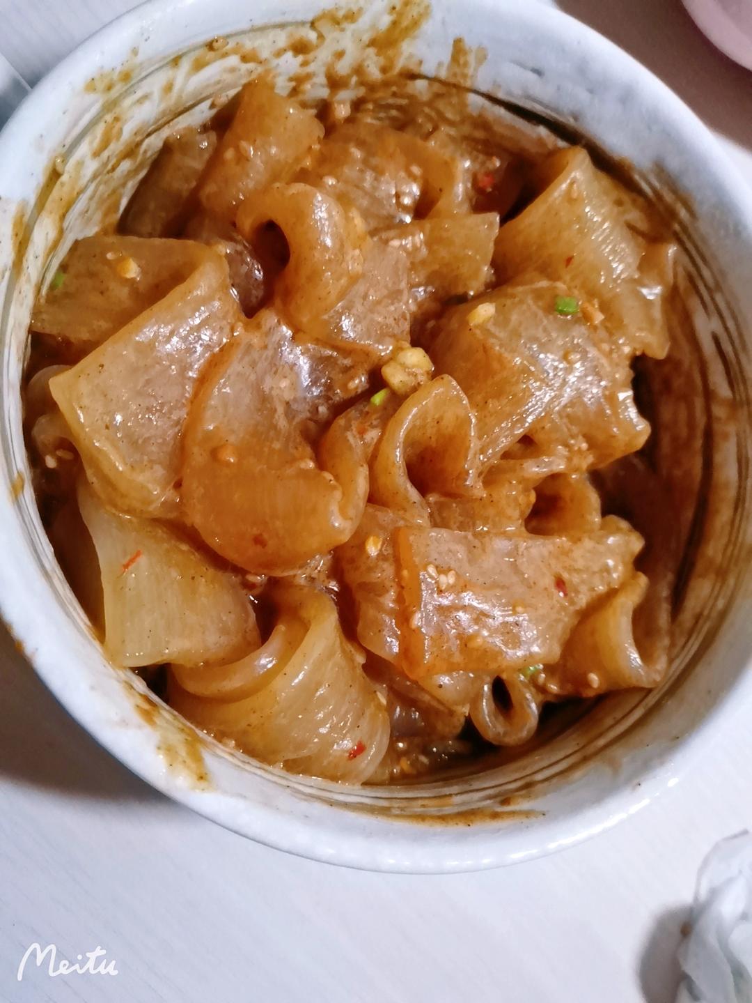 秒杀小夜市的麻酱流汁宽粉