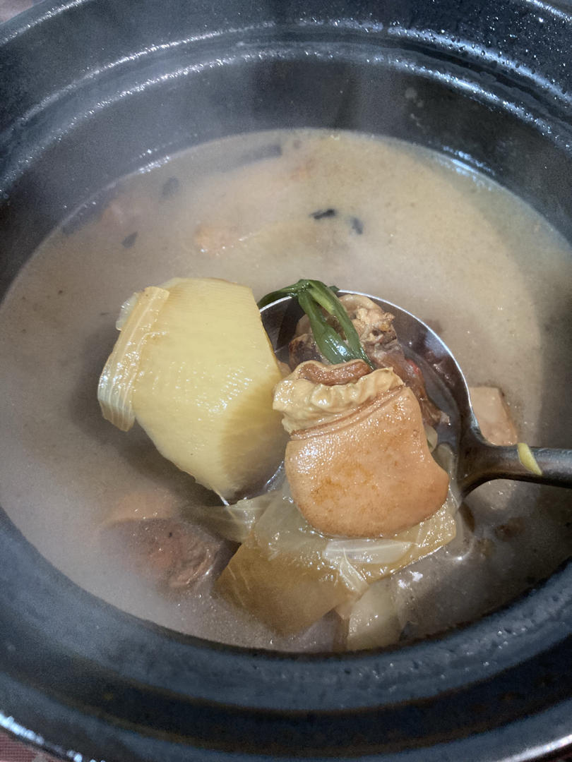羊肉炖白萝卜