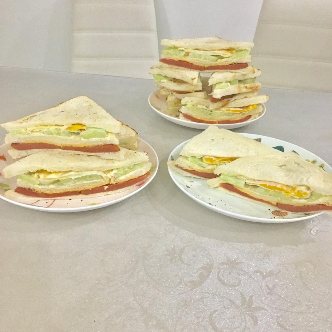 详细版火腿三明治