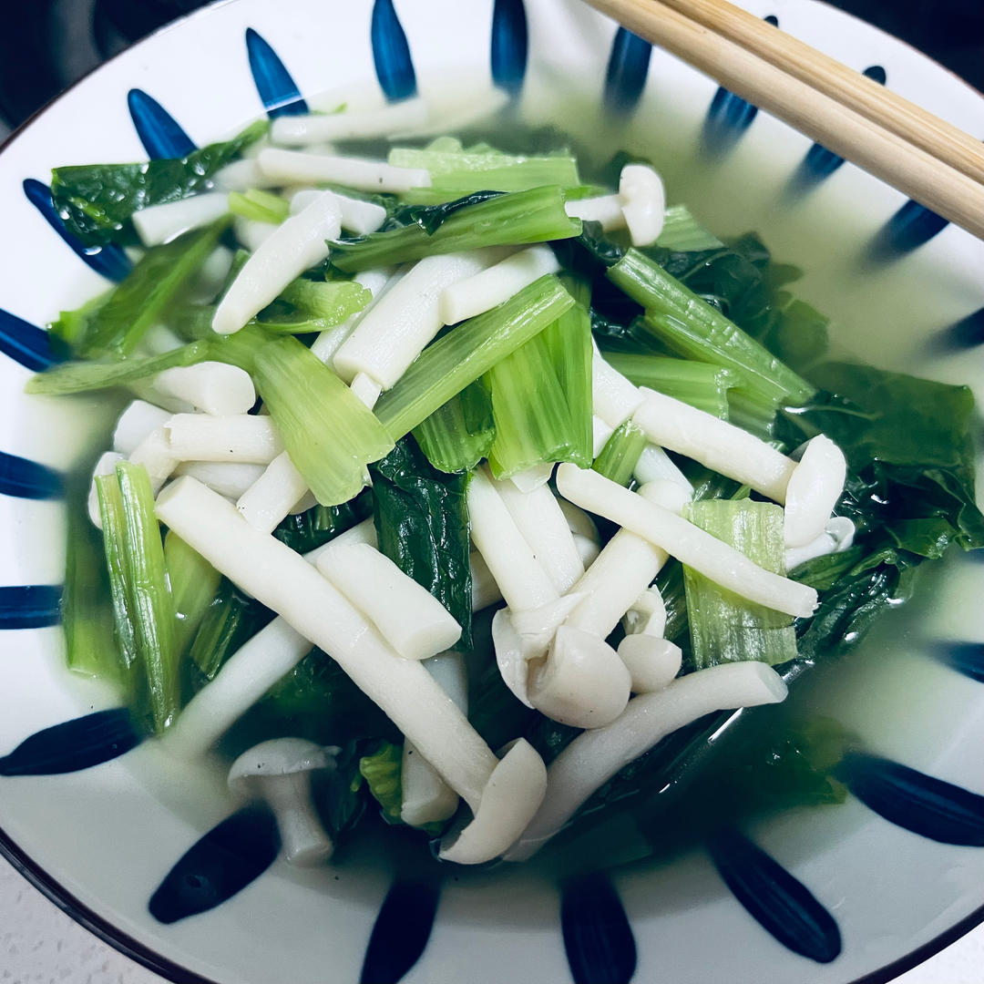 香菇小白菜汤