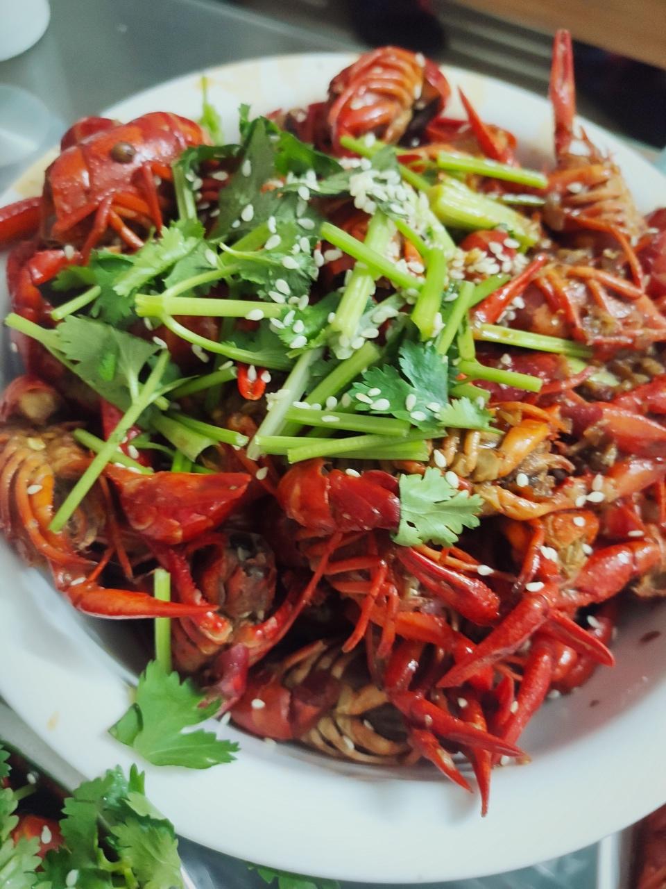 蒜香小龙虾的做法