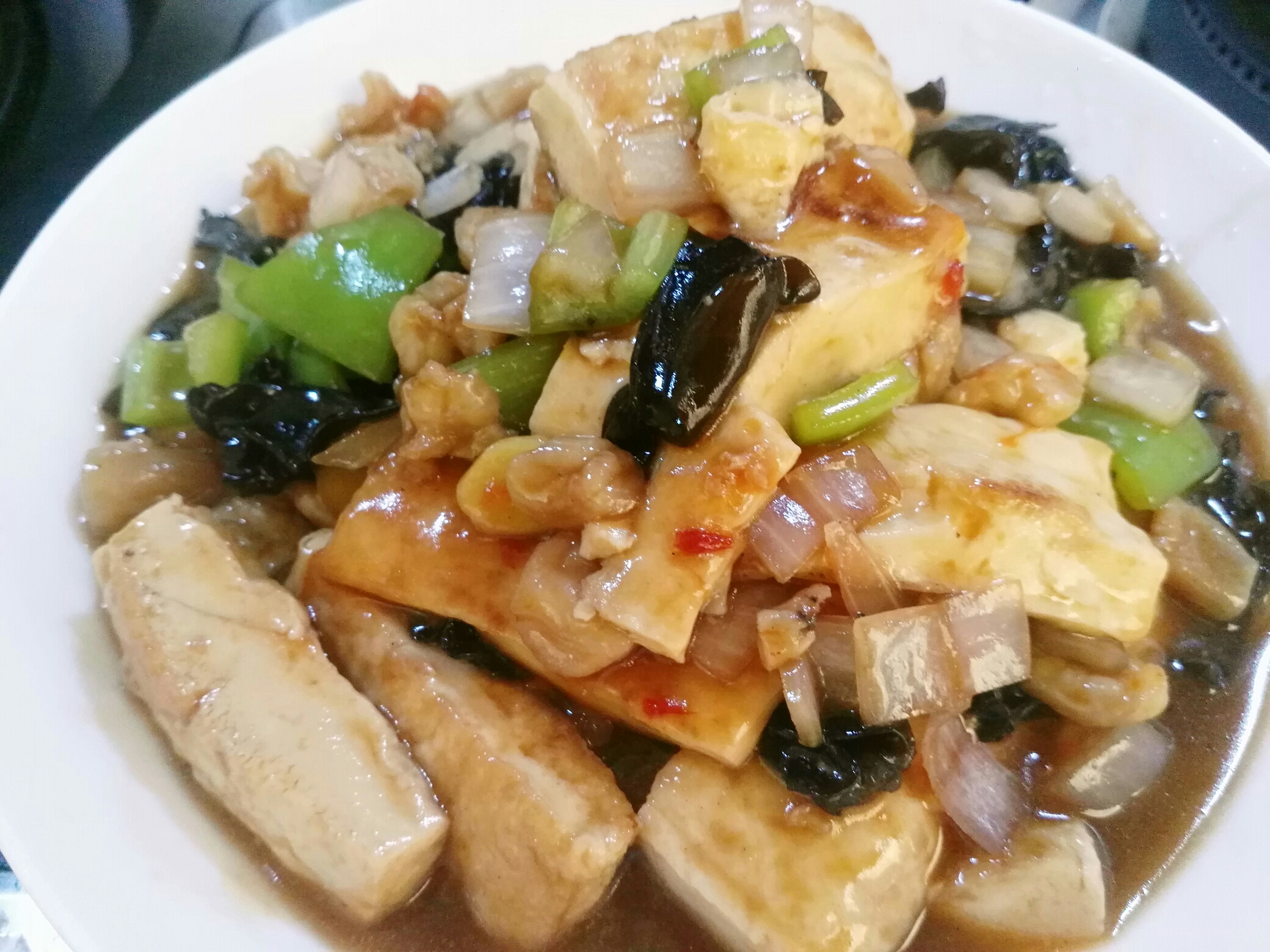 瑶柱，虾仁焖豆腐