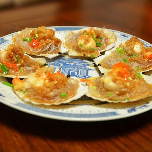 蒜蓉粉丝蒸扇贝