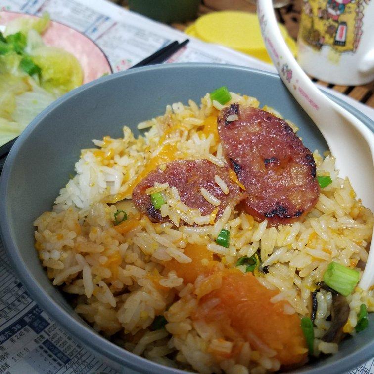 美味到不行的南瓜饭