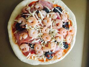 鲜虾培根披萨🍕的做法 步骤10