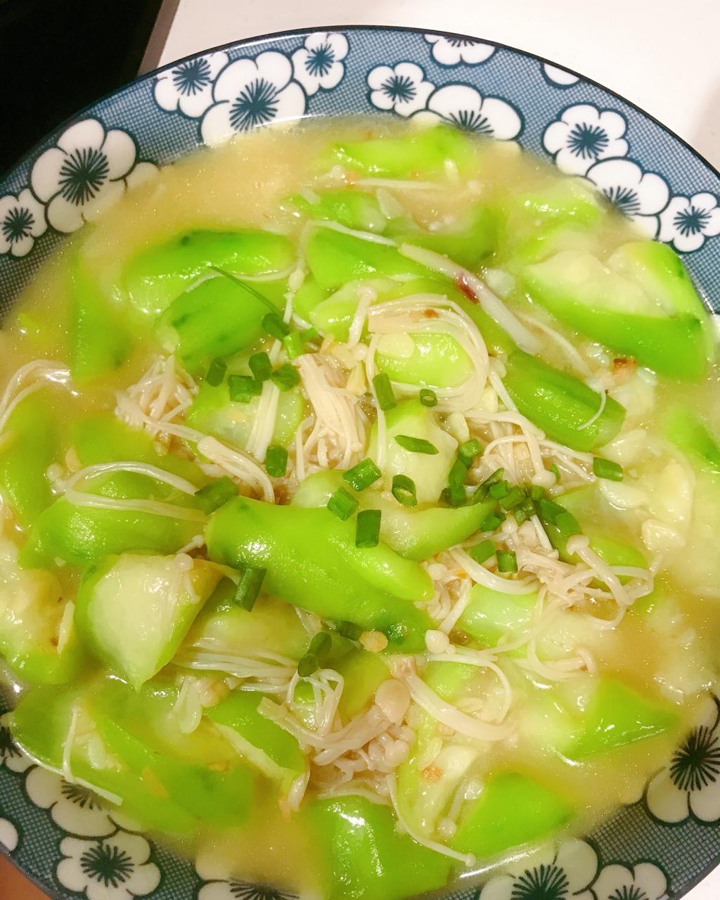 丝瓜金针菇