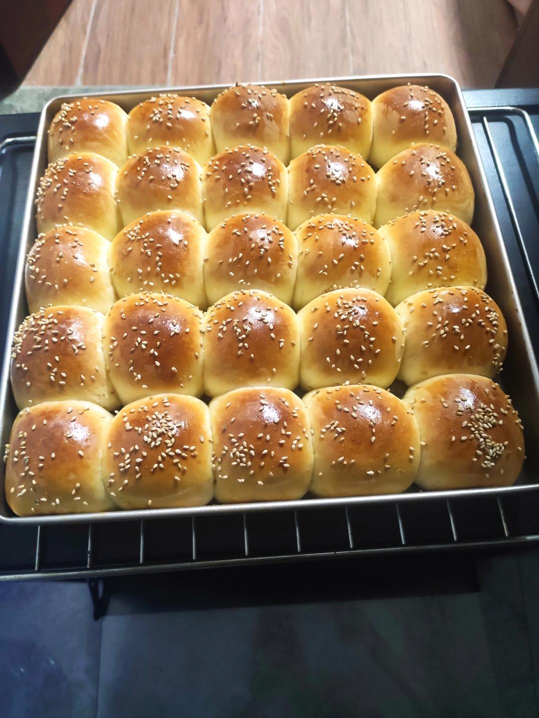 脆底蜂蜜小面包