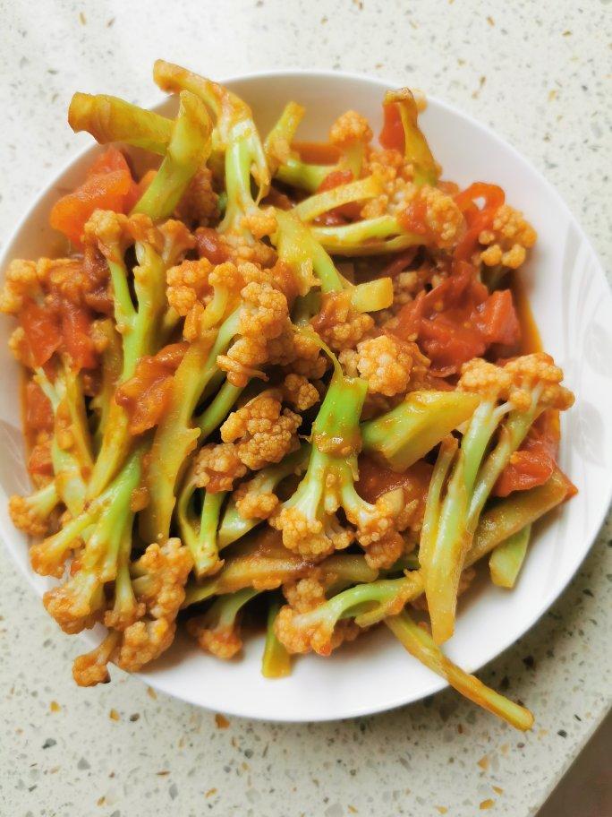 🍅炒有机花菜😘