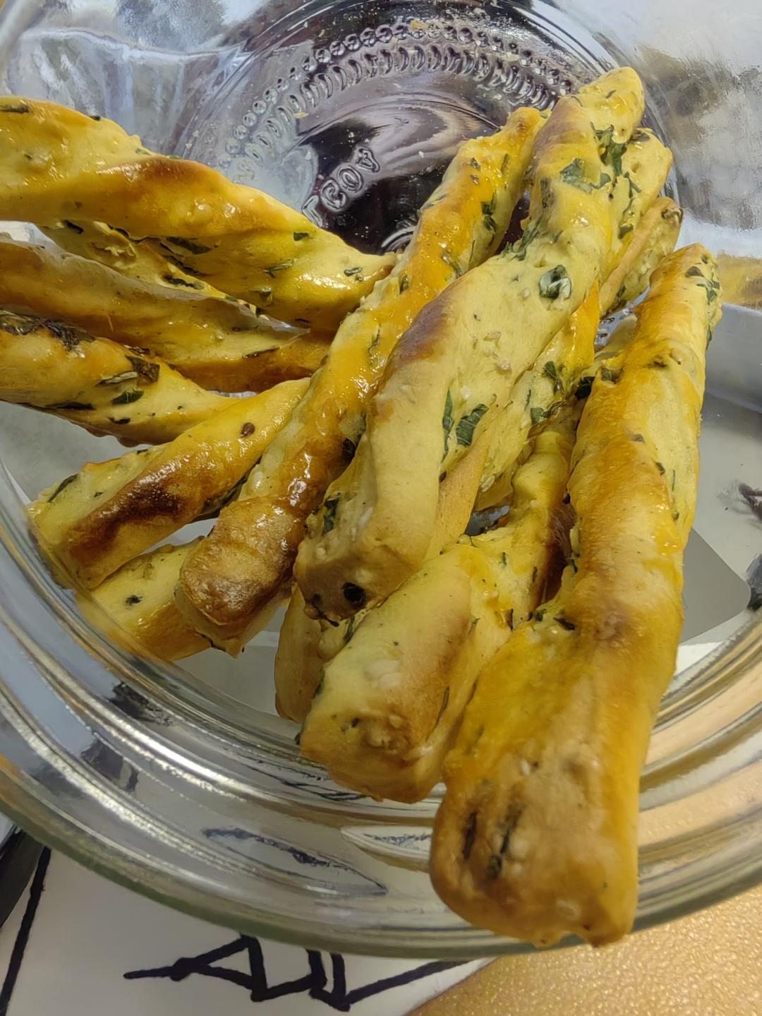 #低油低糖小零食# 葱香椒盐阿拉棒