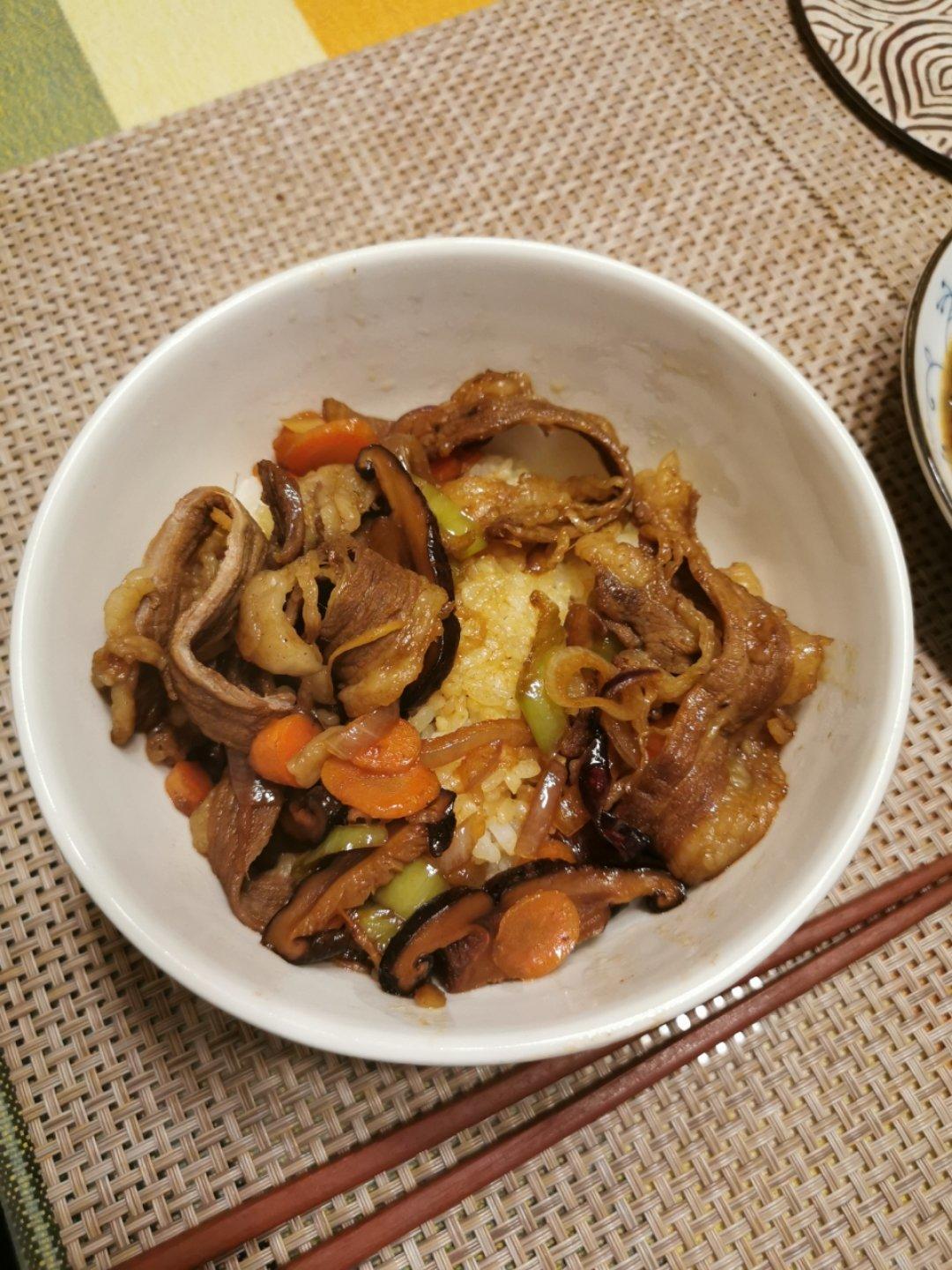 洋葱肥牛饭
