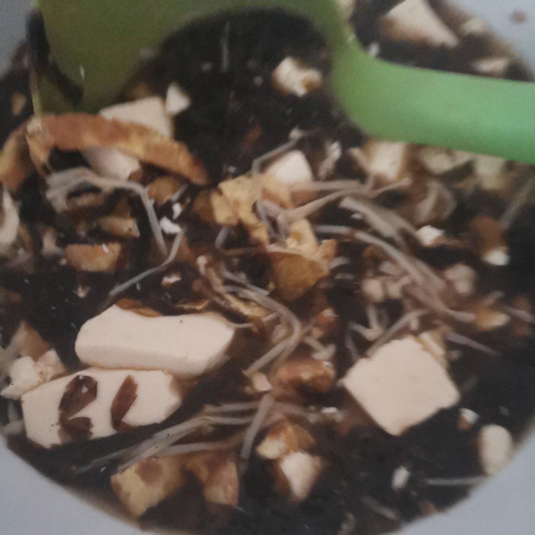 豆腐蘑菇汤（有鸡蛋哦）