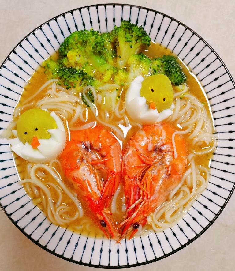 长寿面简单生日餐