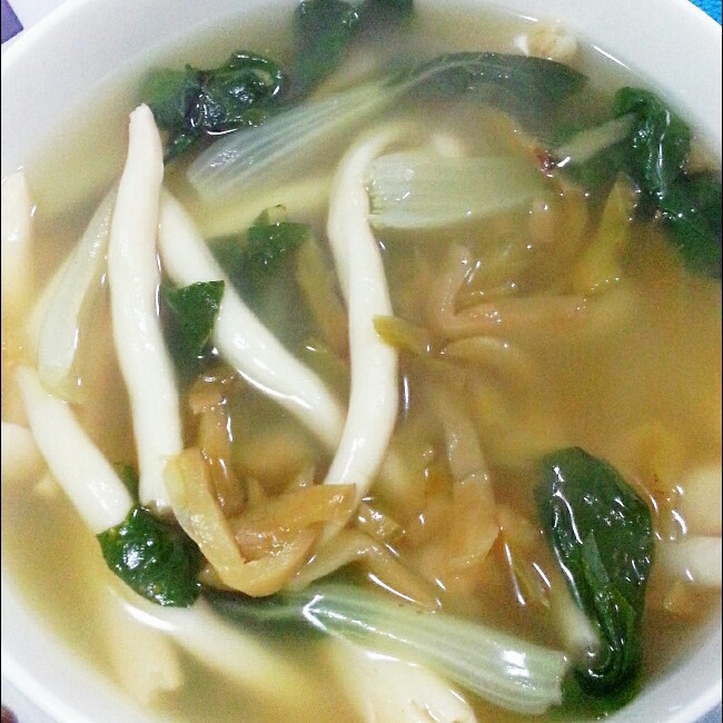 快手青菜蘑菇榨菜汤