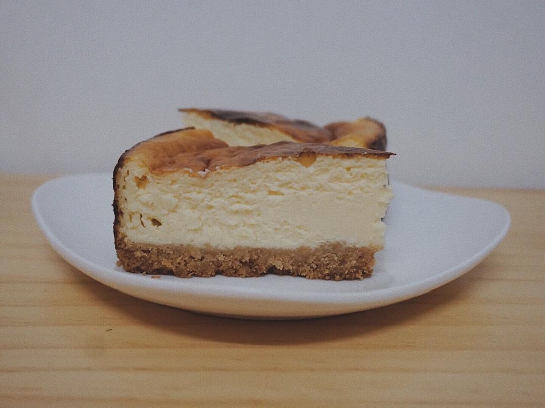 巴斯克式烤芝士蛋糕[超简单][搬运]