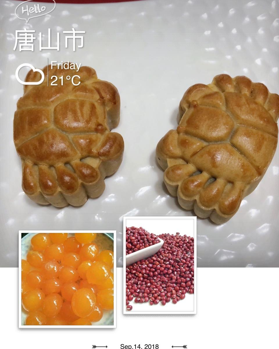 广式月饼—蛋黄芝麻月饼