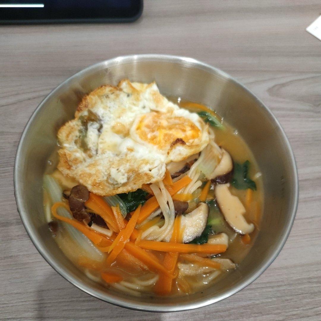 朴素的混汤面