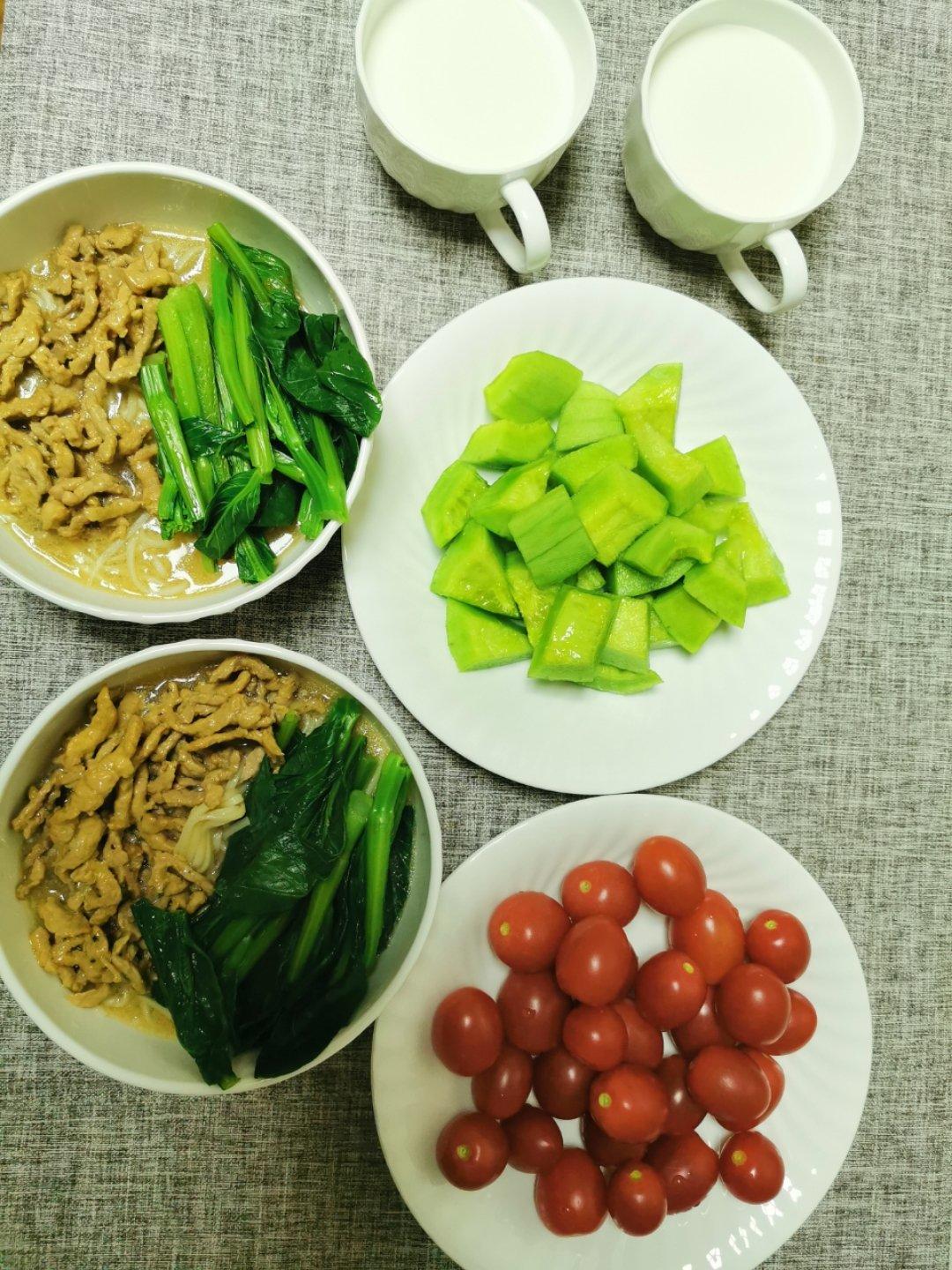 香辣榨菜肉丝面