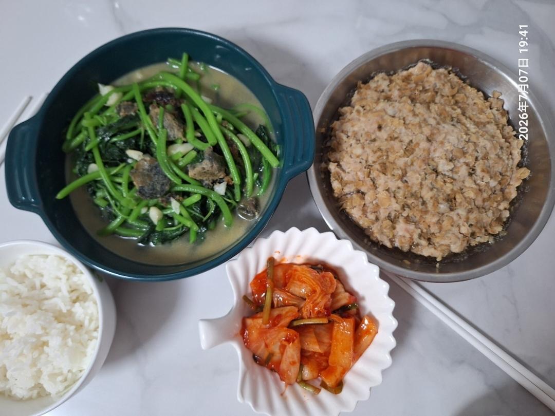 豬仔的“阿茂整餅”