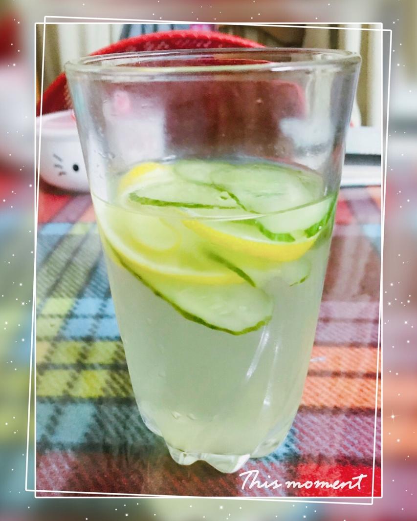 黄瓜柠檬水