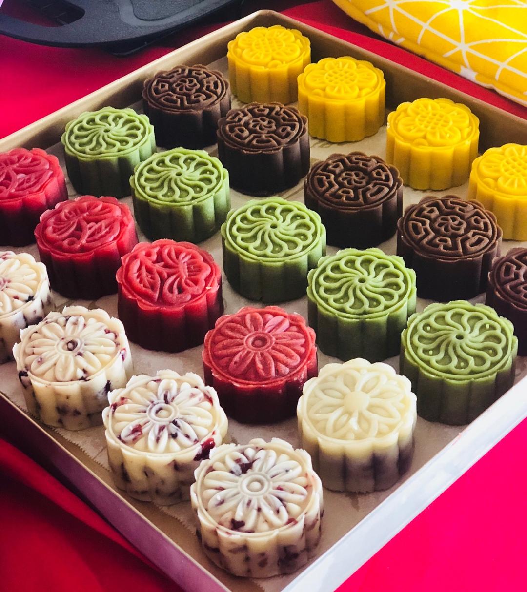 xuxucher做的桃山皮月饼