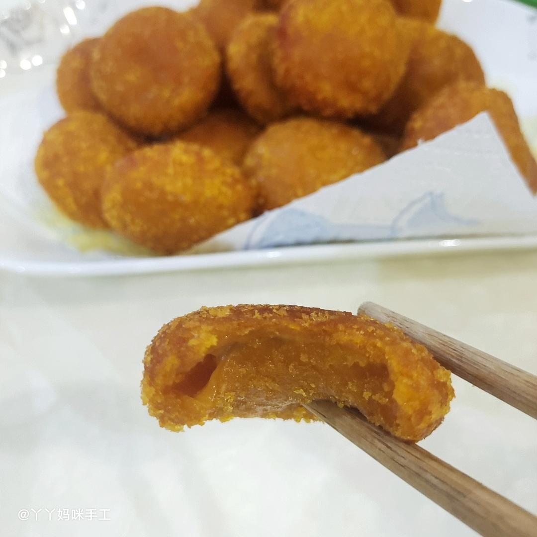 莲蓉馅南瓜饼的做法