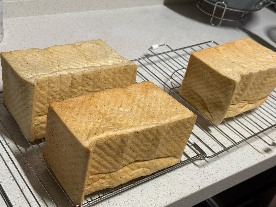 90%含水量吐司 软到拿不起来