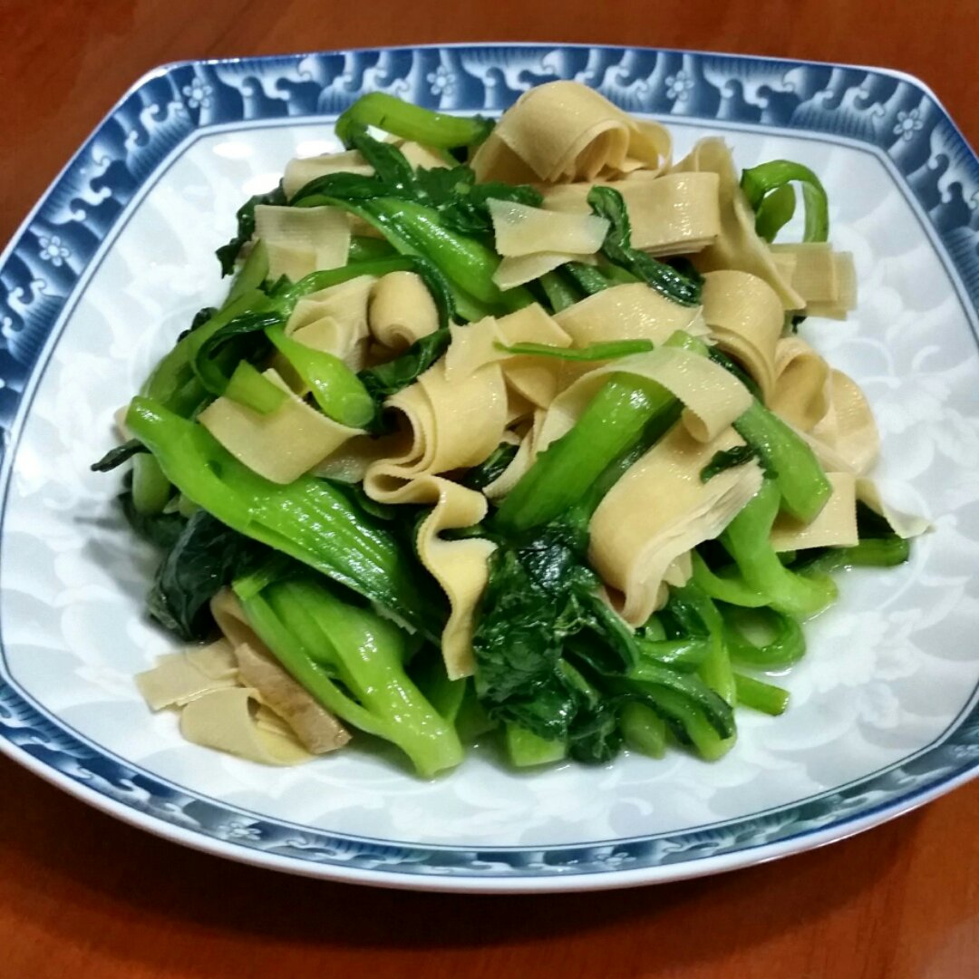 青菜炒千张