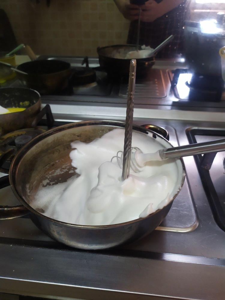 简单的电饭锅蛋糕(不用秤版)