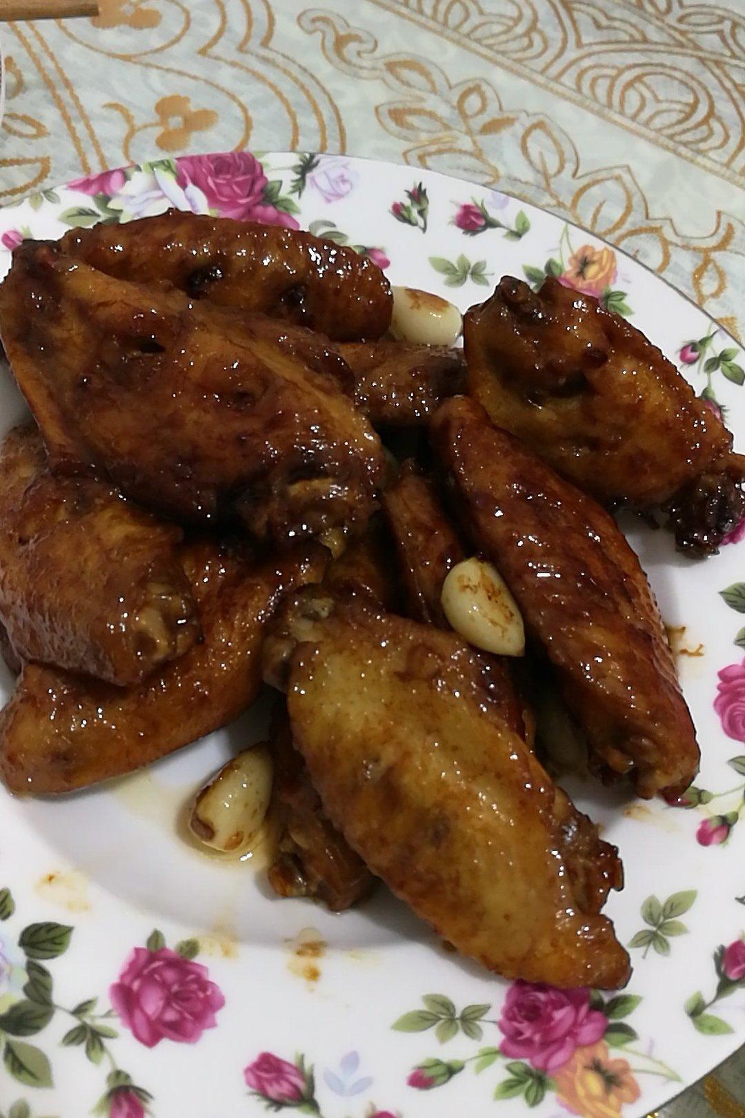 蒜香蚝油鸡翅中
