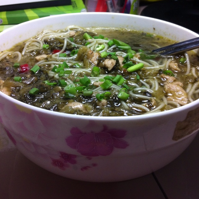 雪菜肉丝面