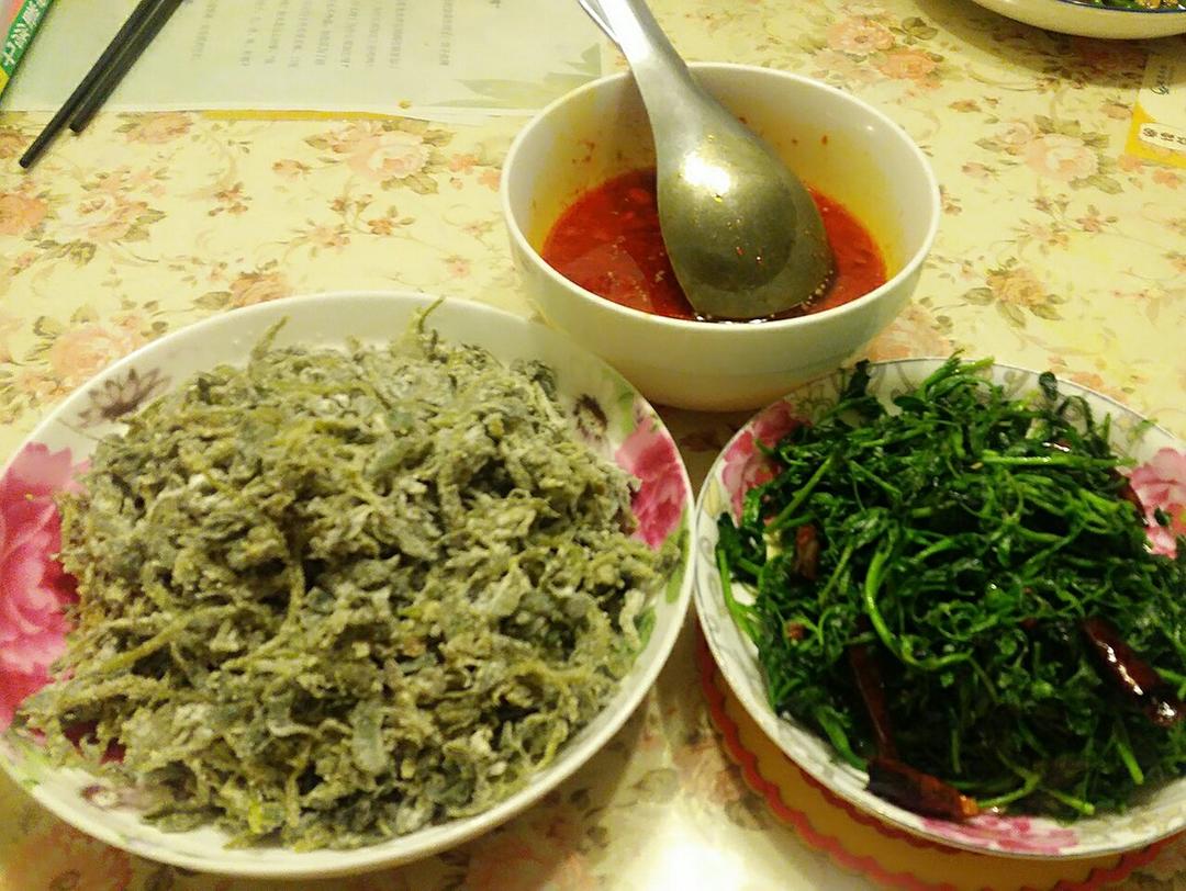 杂和面蒸苜蓿