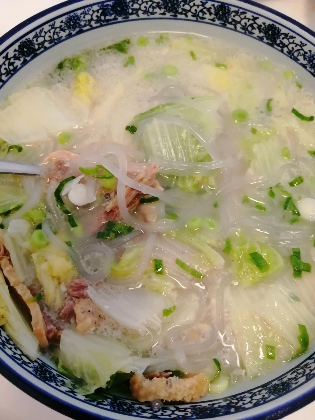 白菜咸鸭煲