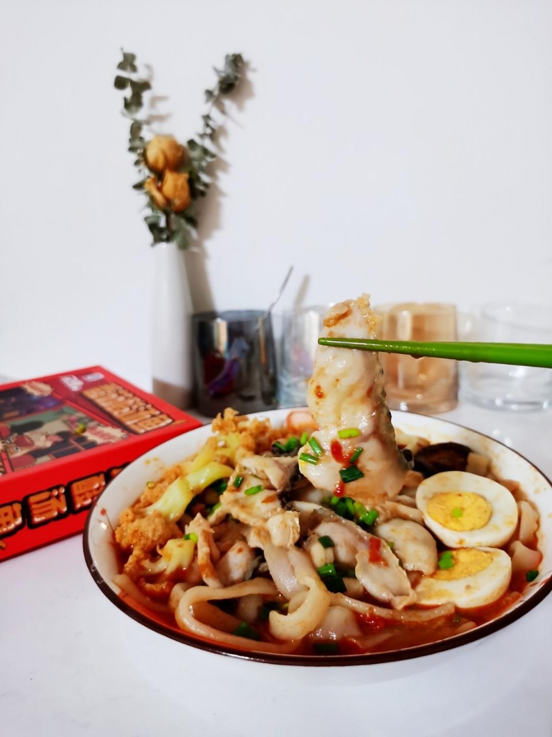 比酸菜鱼更鲜爽的鲜虾番茄酸汤鱼粉