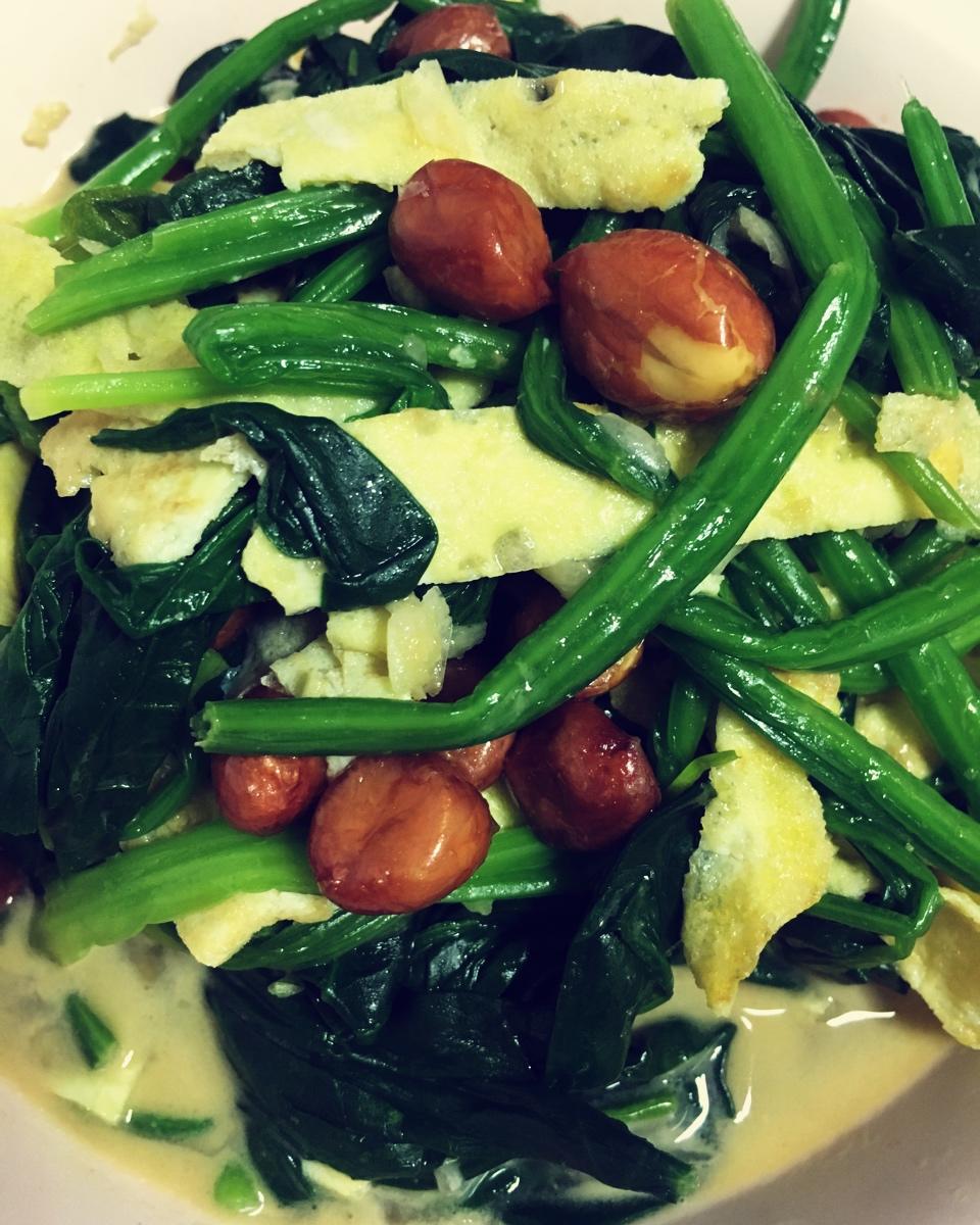 凉拌花生米菠菜