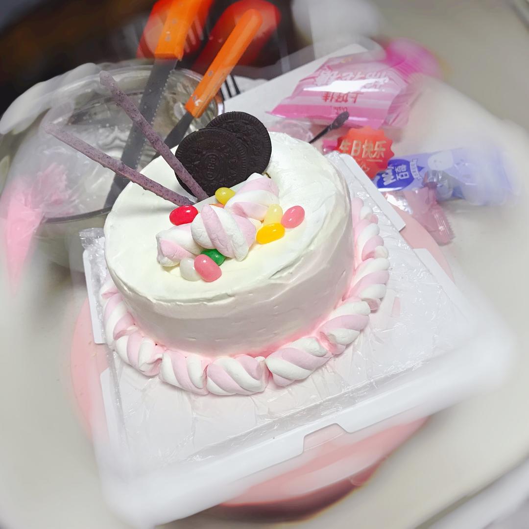 渐变奶油蛋糕