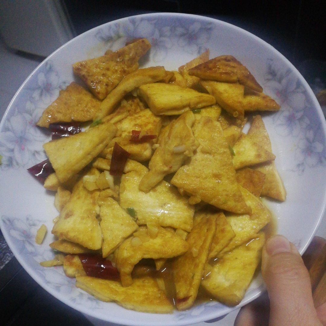 外酥里嫩的煎豆腐