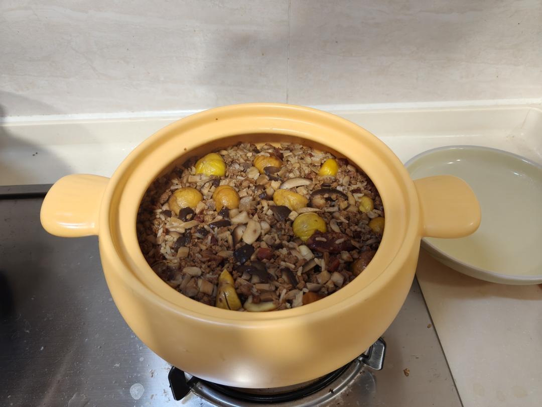 牛肝菌焖饭(云南味道)