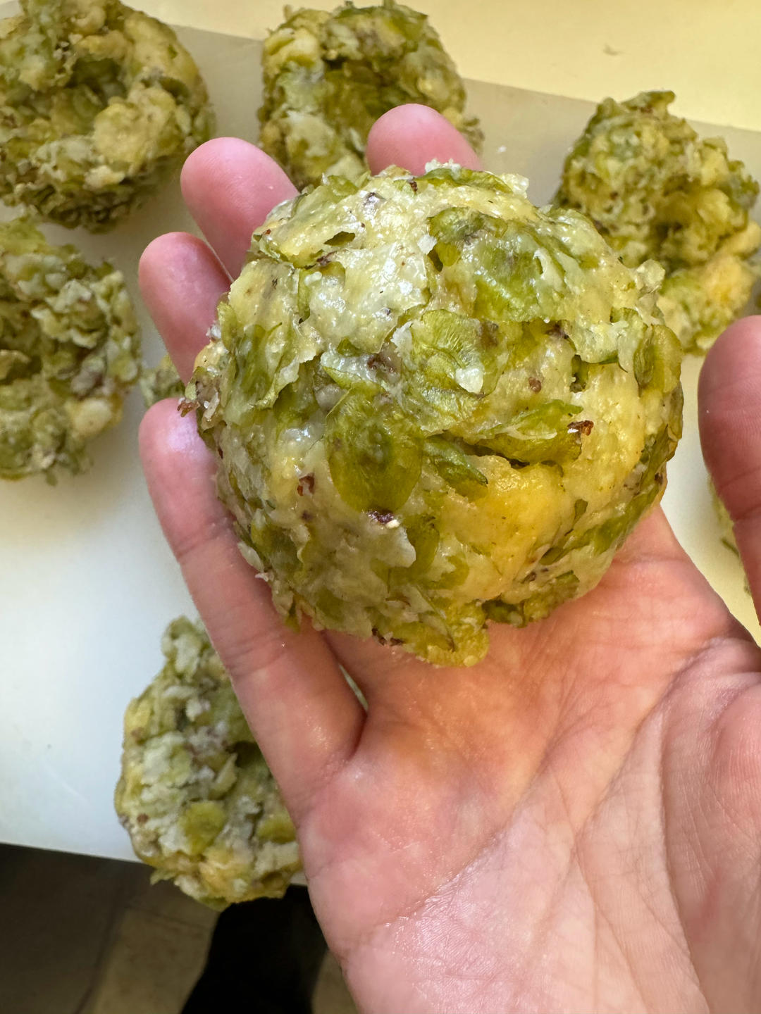 榆钱窝窝（蒸出来还是翠绿色哦）㊙️