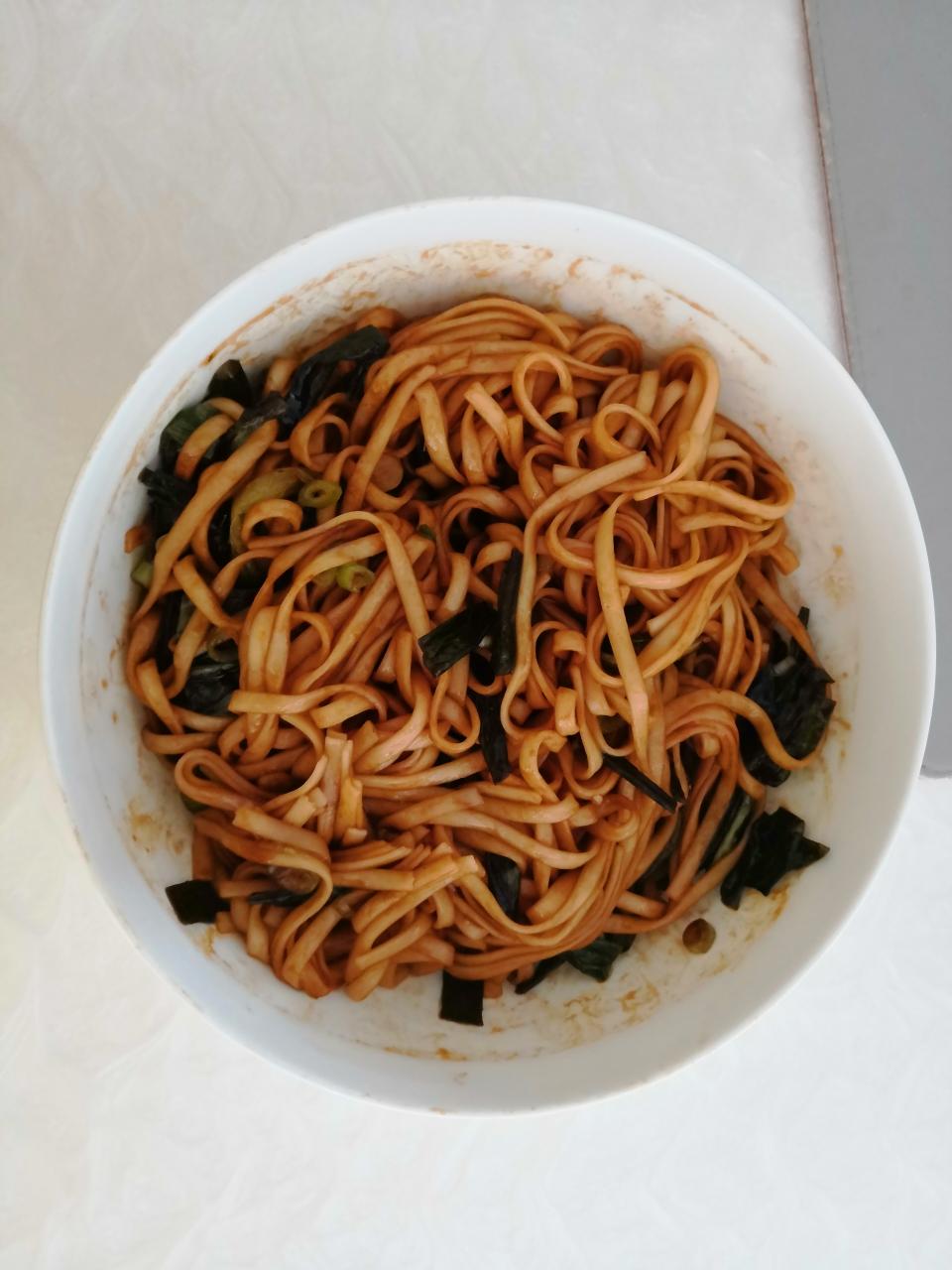 葱油拌面的做法