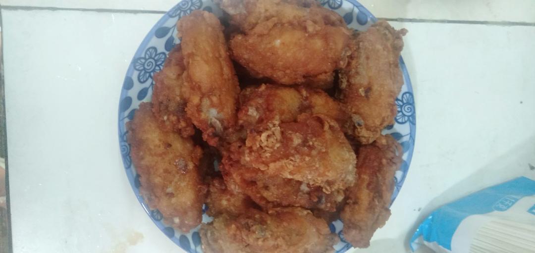 蒜香炸鸡翅