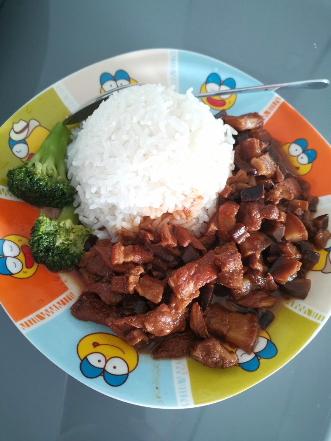 卤肉饭