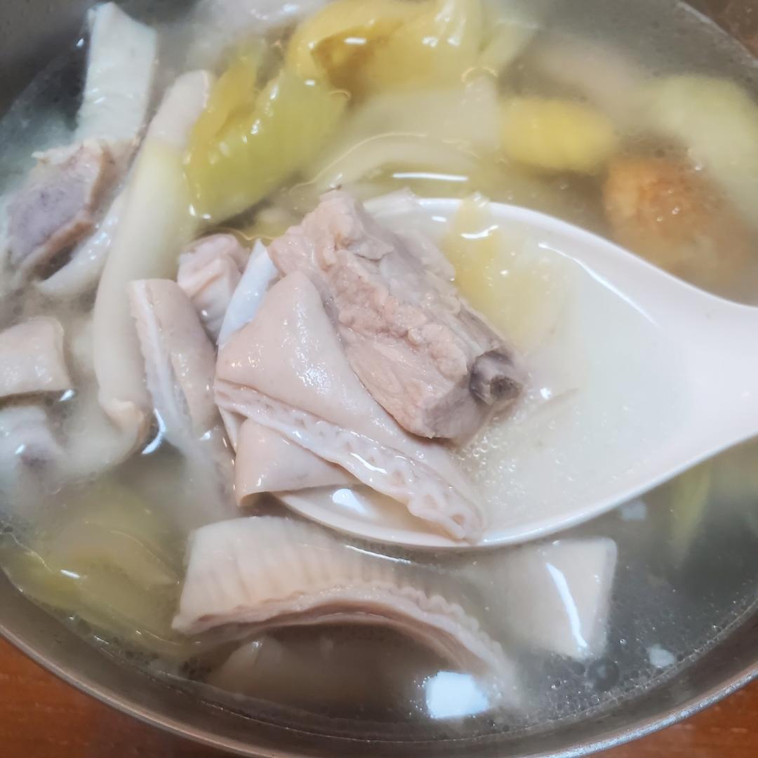 胡椒咸菜猪肚汤