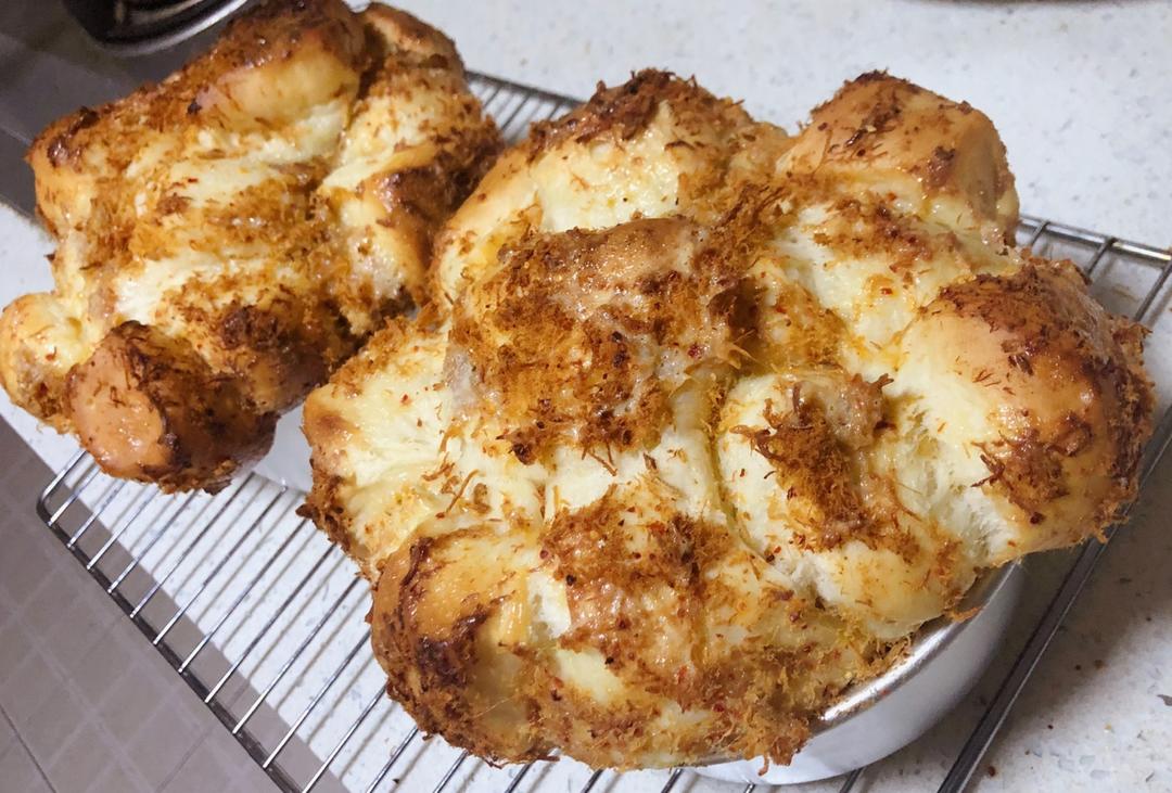 肉松手撕面包—超软会爆浆的面包哟