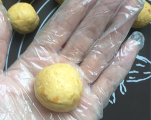 酥脆香甜地瓜（红薯）丸子——滴溜圆，敲可爱的做法 步骤6
