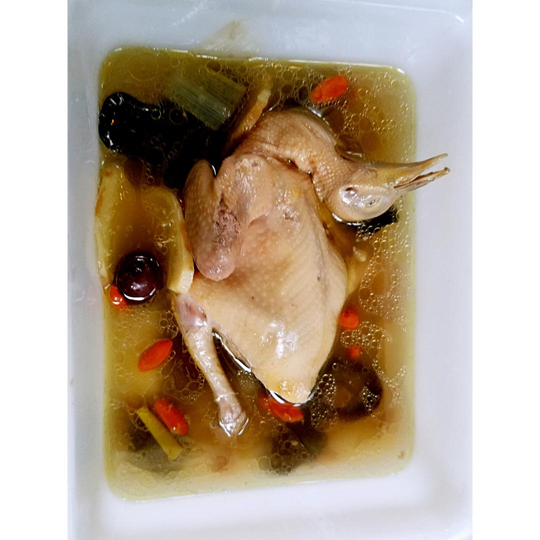 顾小鸽-粤式烧鸽