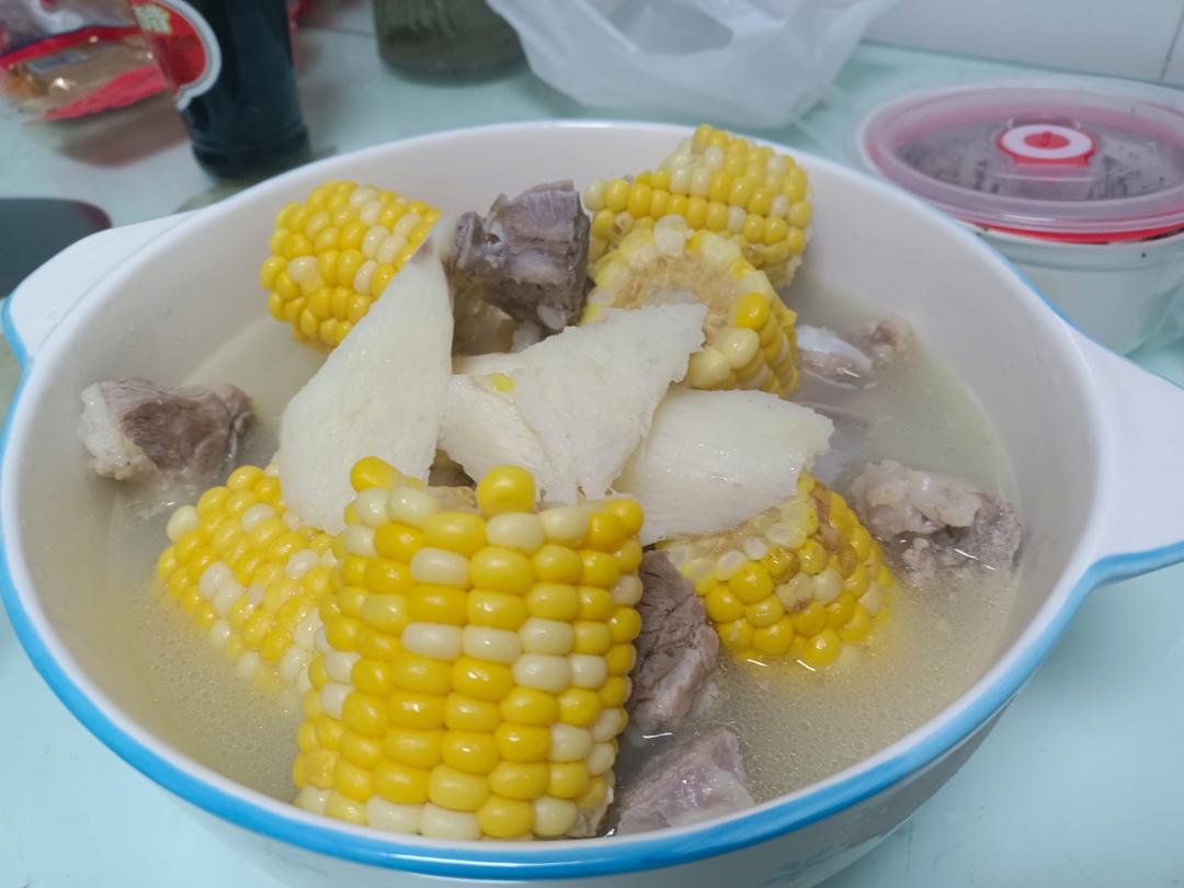 玉米山药排骨汤